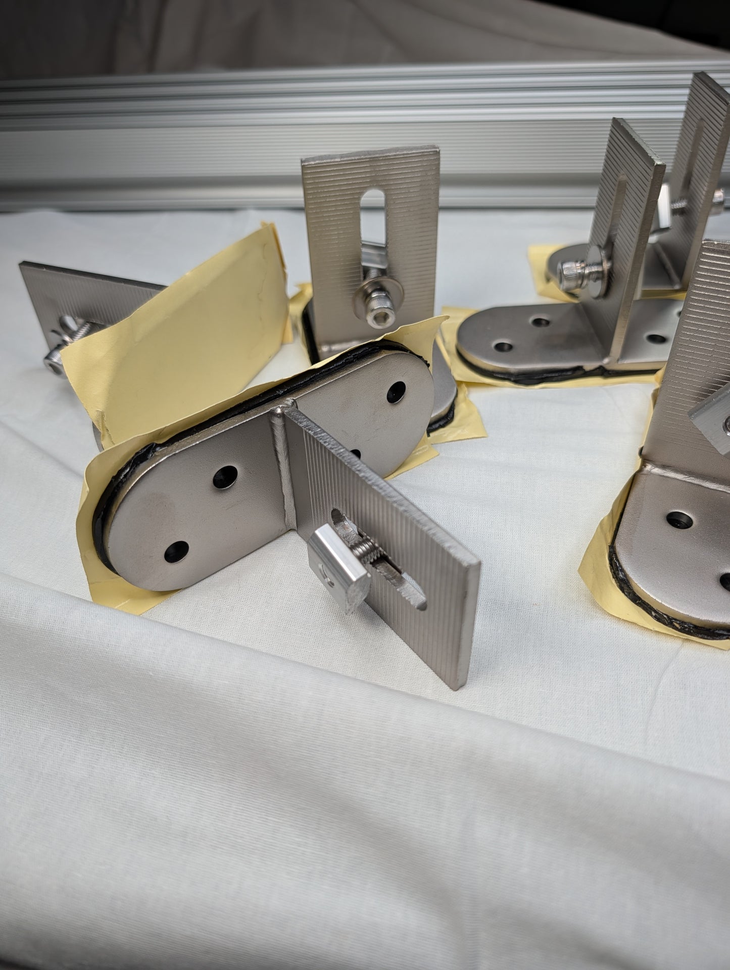 Solar Panel Mounting kit to Mount for 4 Solar Panels, with Clamps, L-Brackets & 88 Inch Rails