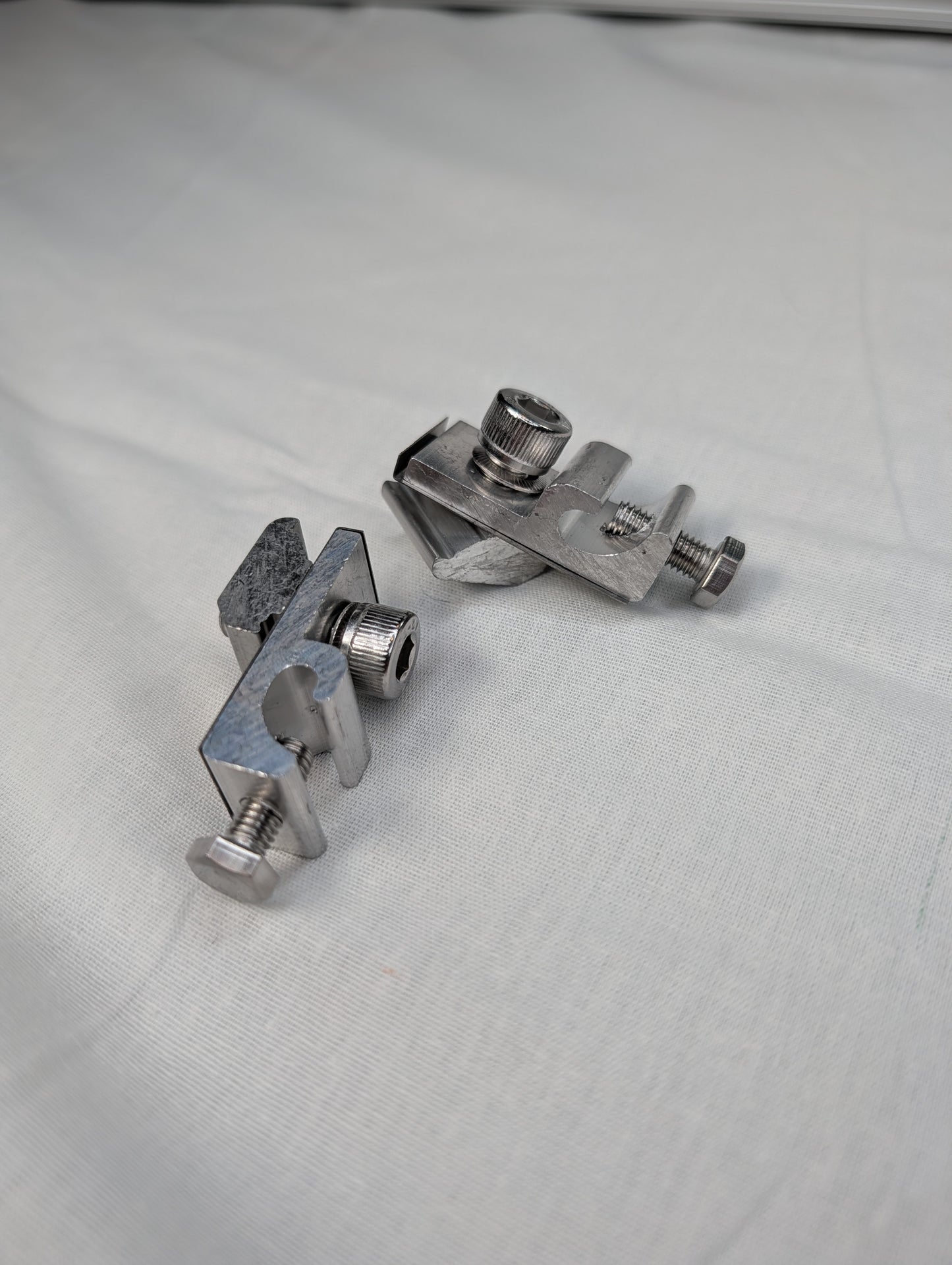 Solar Panel Mounting kit to Mount for 5 Solar Panels, with Clamps, L-Brackets & 88 Inch Rails
