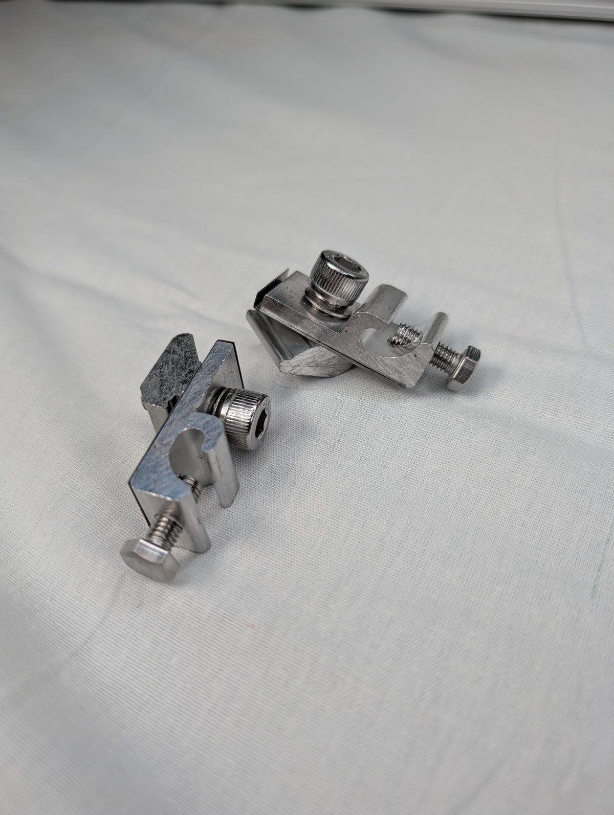 Solar Panel Mounting kit to Mount for 6 Solar Panels, with Clamps, L-Brackets & 88 Inch Rails