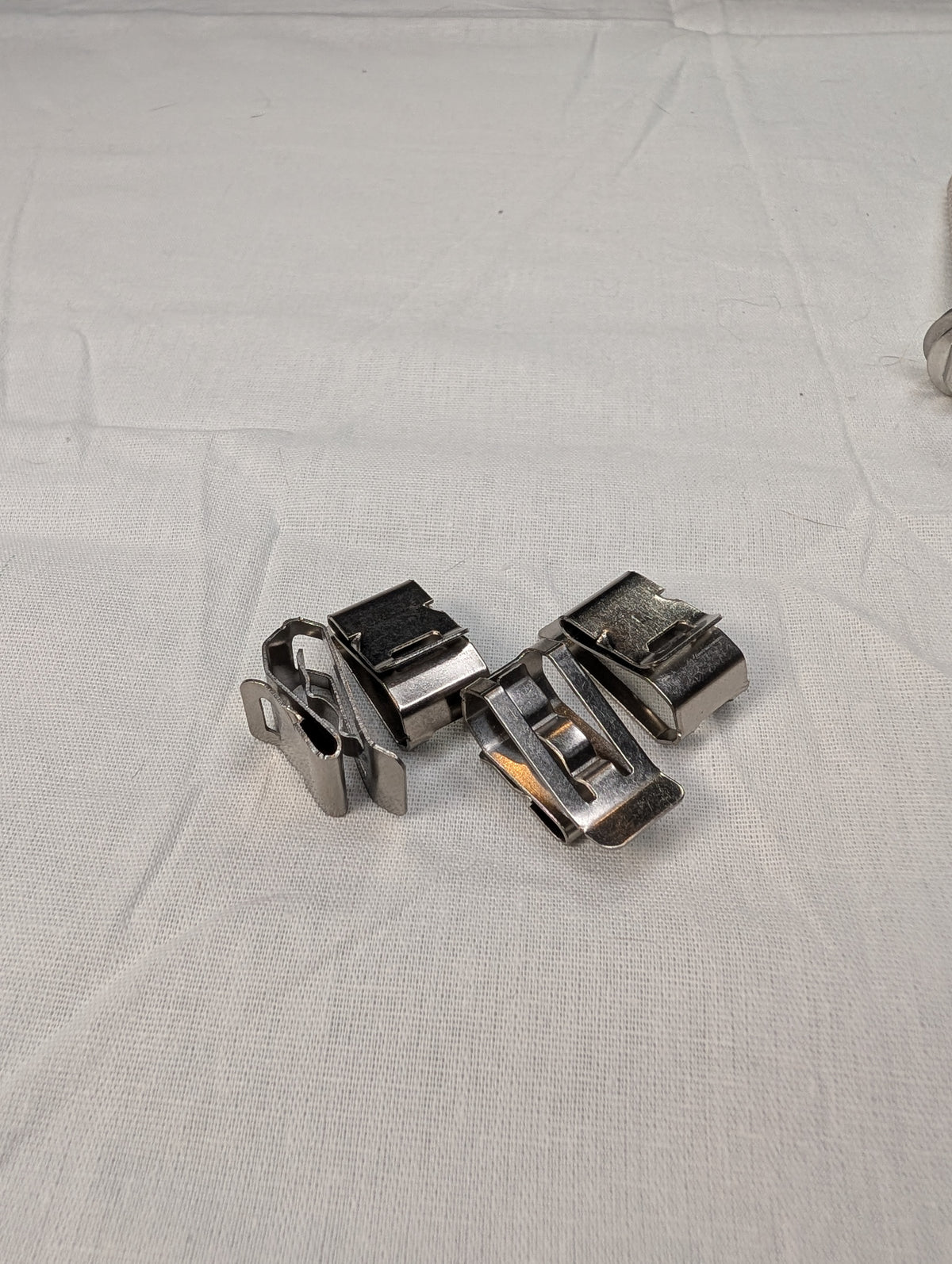 Solar Panel Mounting kit to Mount for 5 Solar Panels, with Clamps, L-Brackets & 88 Inch Rails